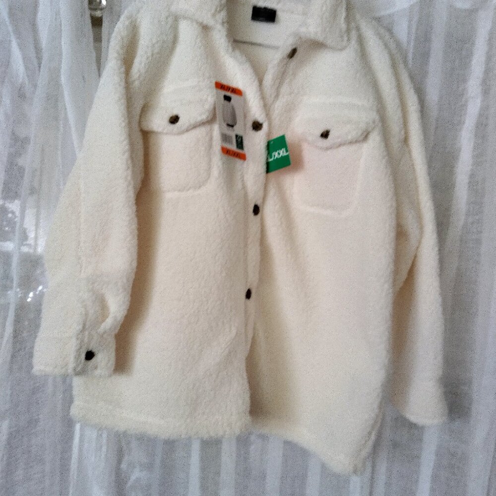 Faux shearling shirt, xxl, warm & cozy, front pockets, new